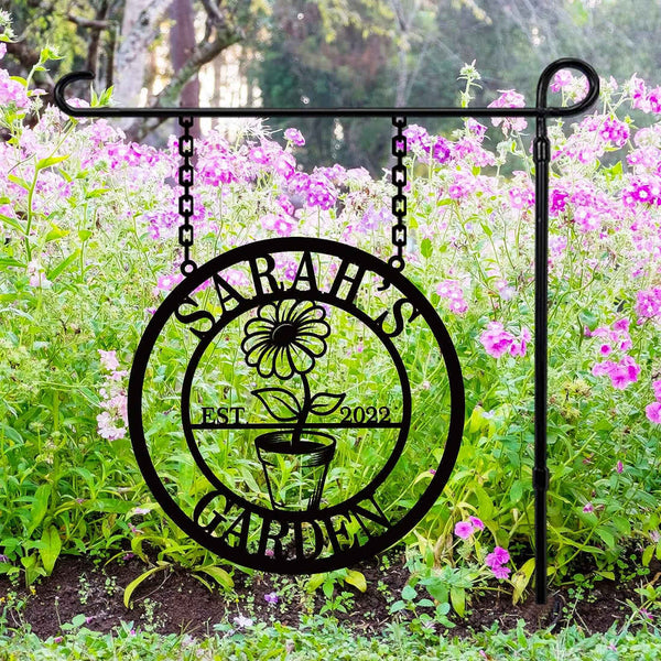Custom metal garden sign with flower pot design and personalized name, laser-cut and powder-coated for outdoor decor