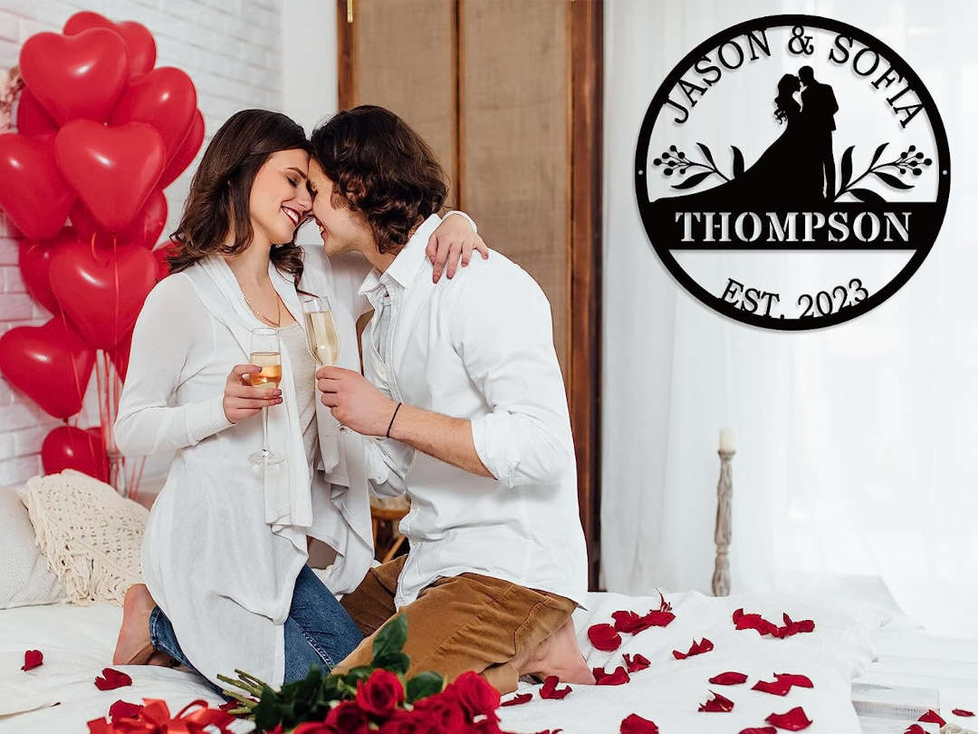 Wedding Couple Sign