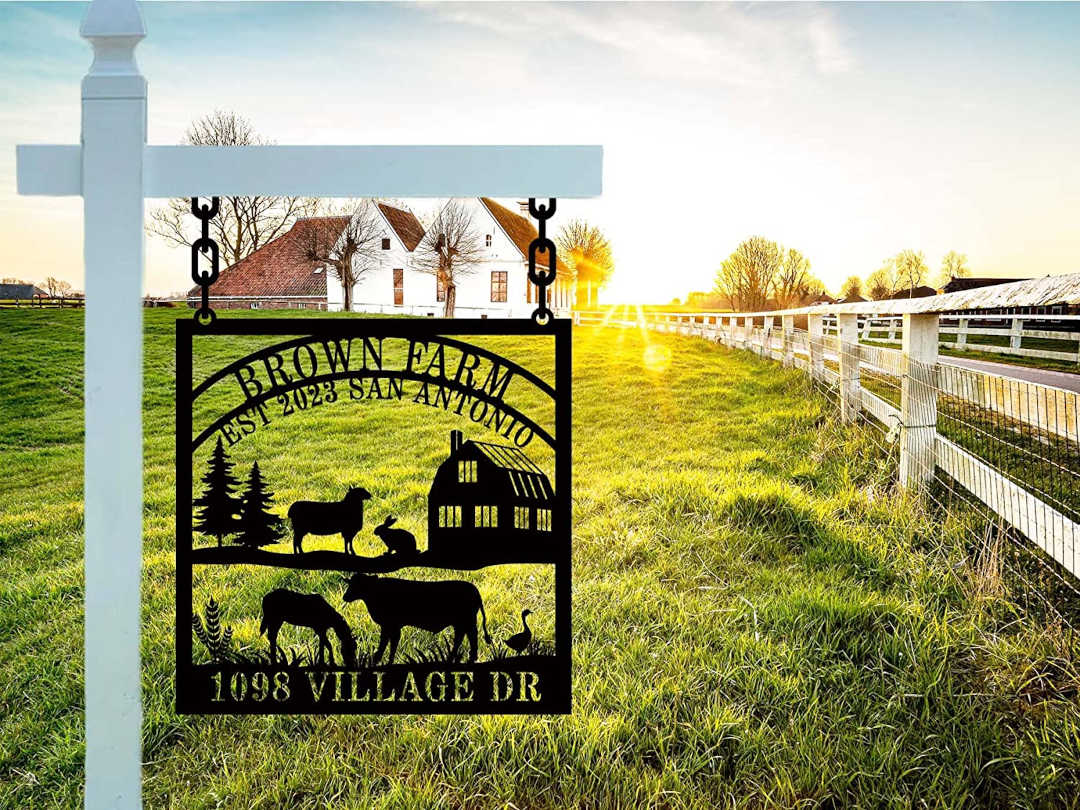 Farmhouse Sign