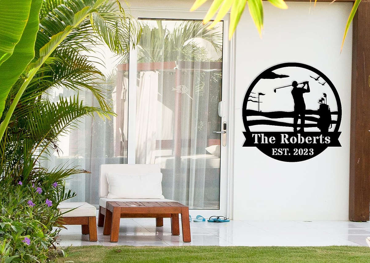 Custom golf metal sign featuring golfer silhouette, golf course details, and personalized name and year, ideal for man cave or golf gift décor
