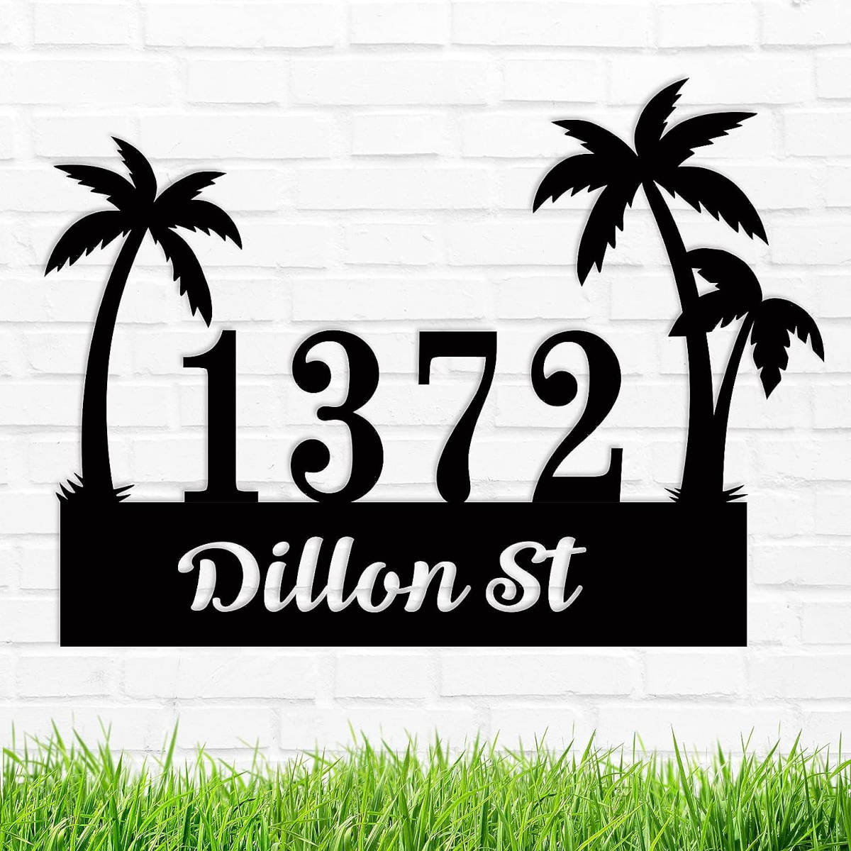 Custom palm tree metal address sign with personalized house numbers and street name, powder-coated steel wall décor. Main image