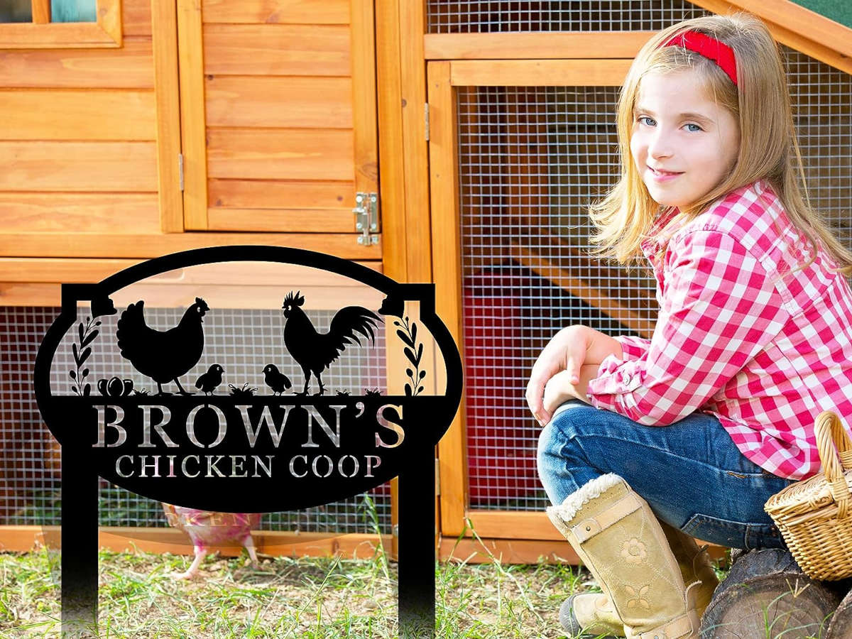 Personalized Rooster Family Garden Sign
